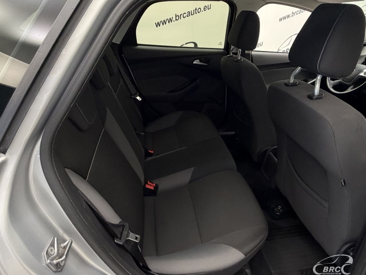 Ford Focus | 9