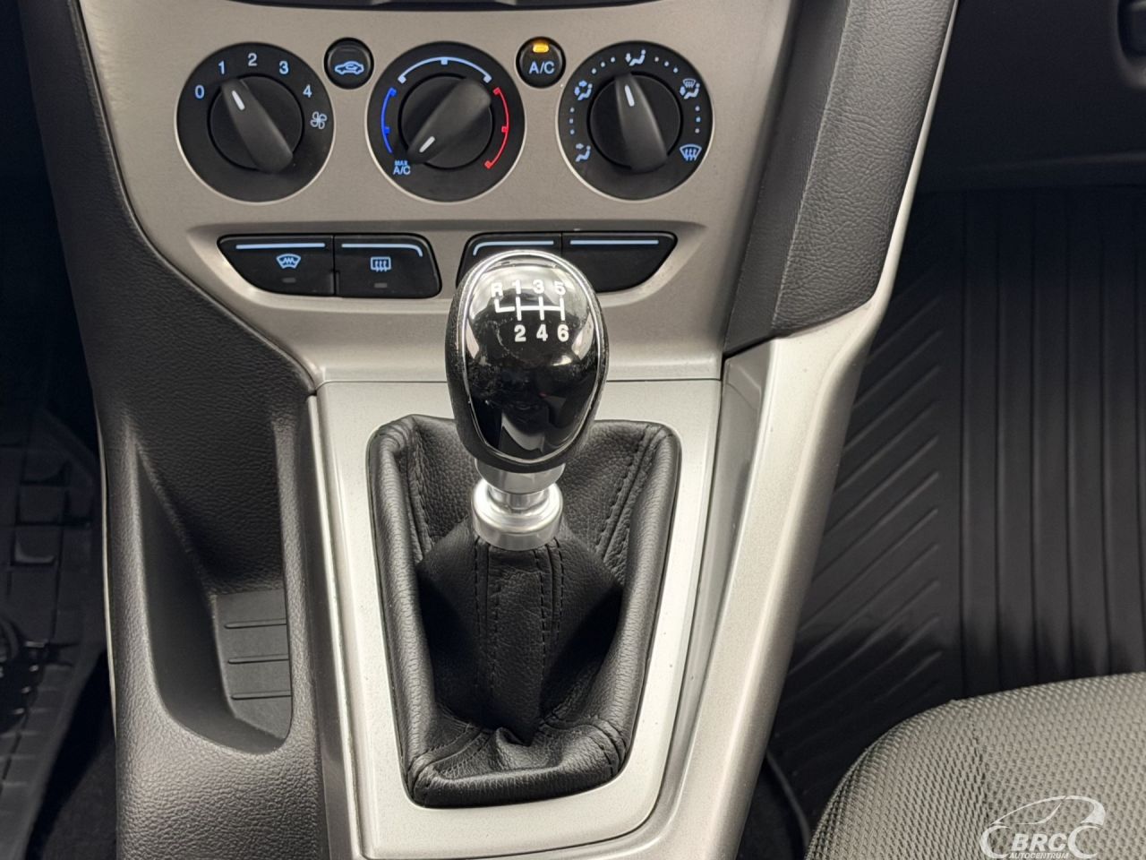 Ford Focus | 16
