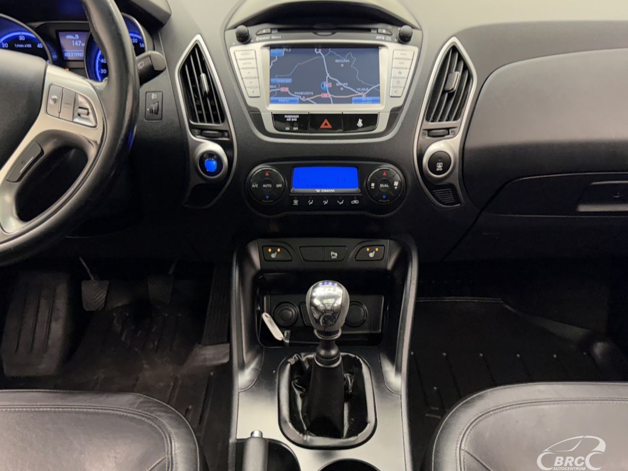 Hyundai ix35 | 12