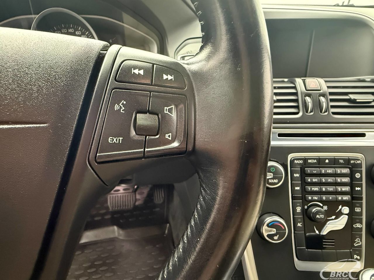 Volvo XC60 | 12