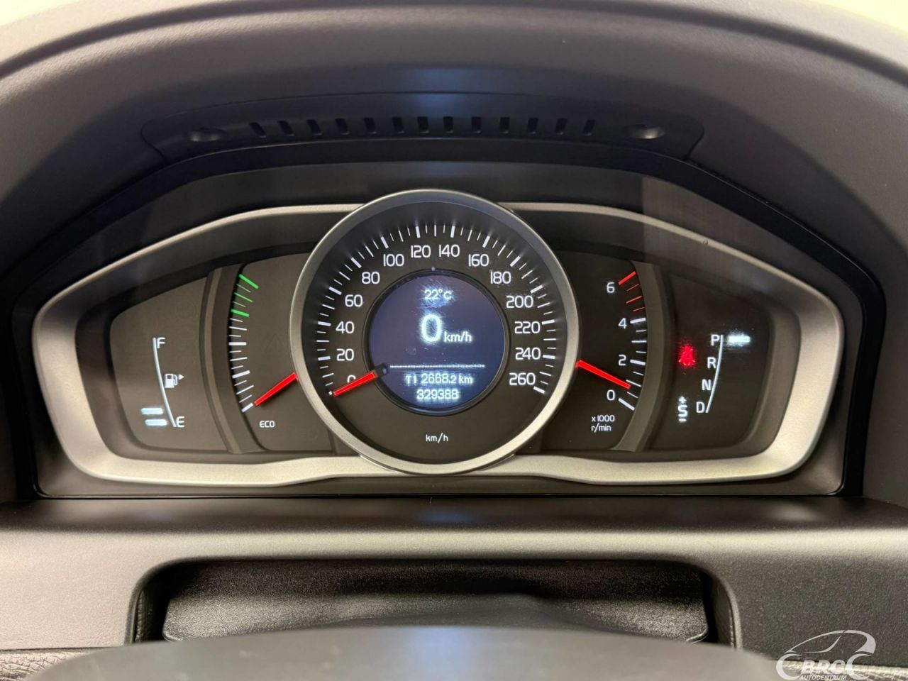 Volvo XC60 | 10