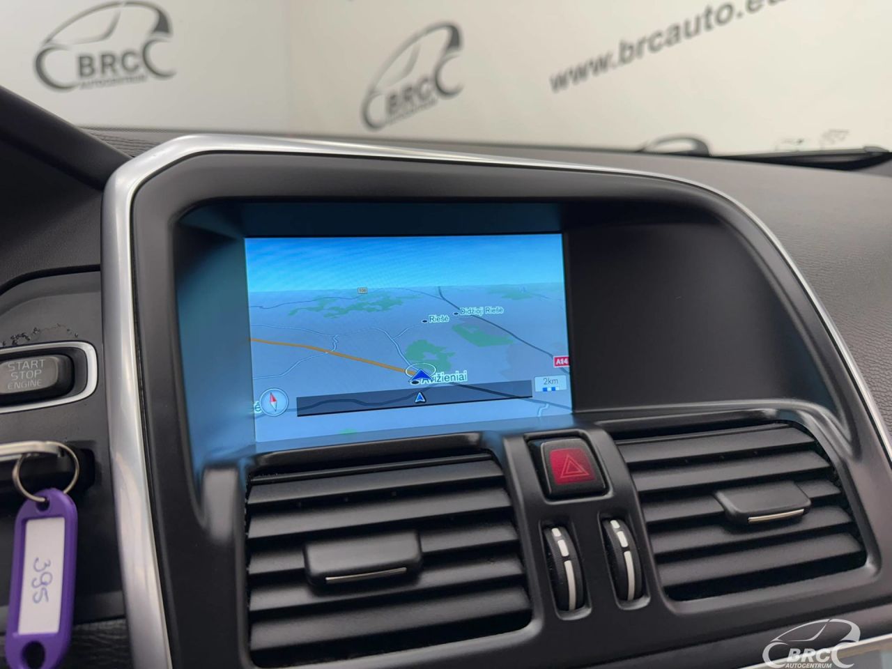 Volvo XC60 | 9
