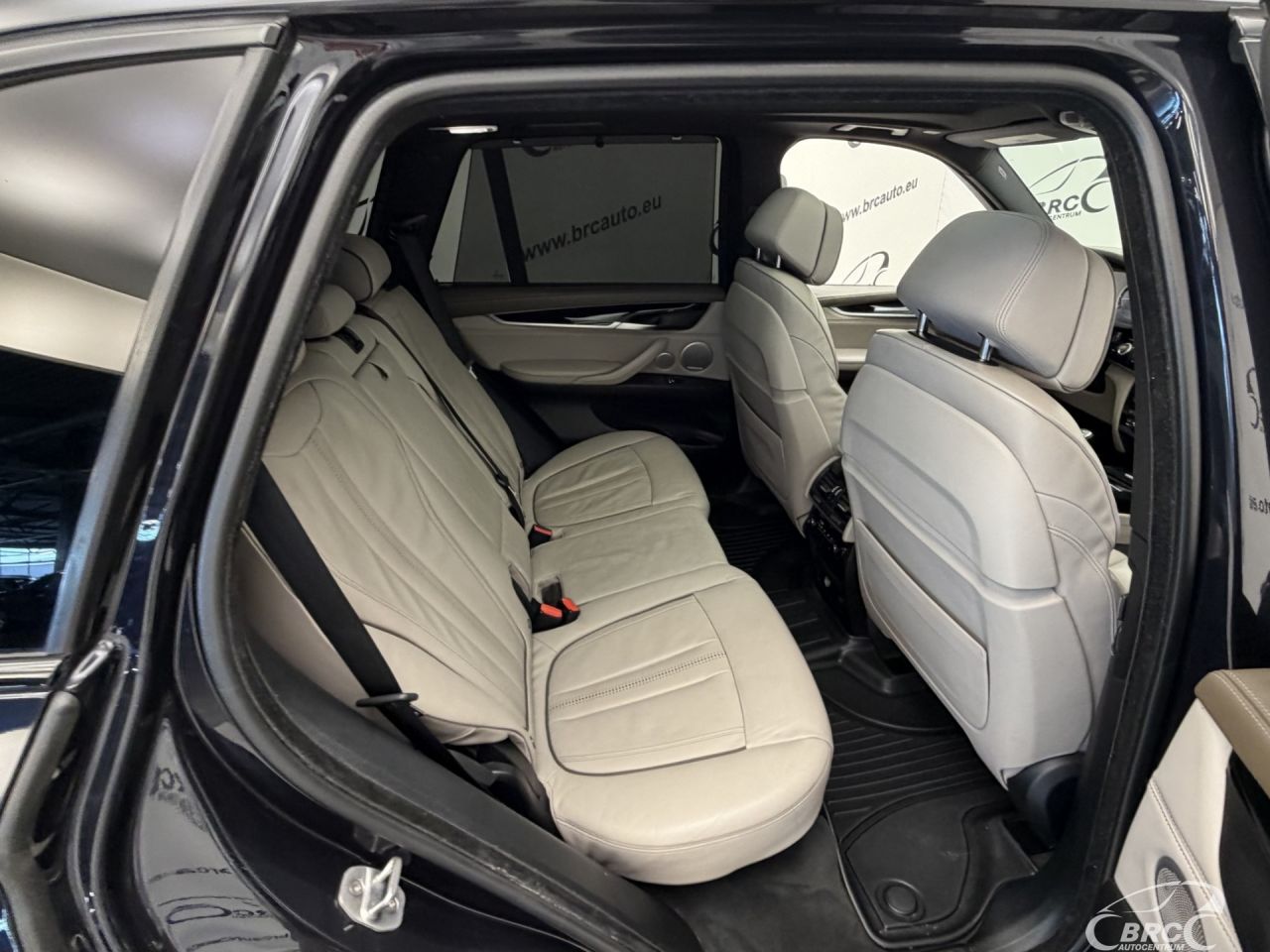 BMW X5 | 11