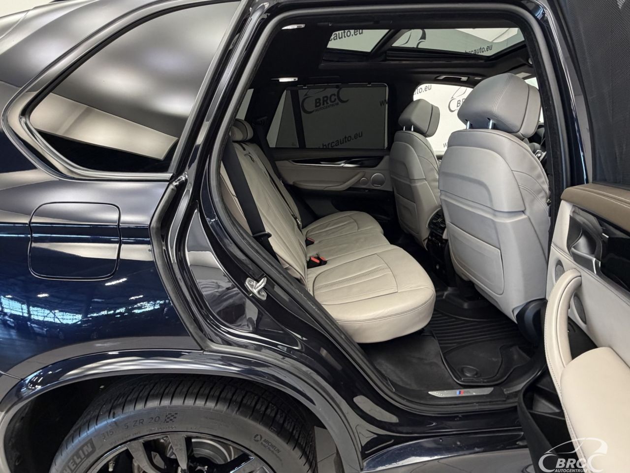 BMW X5 | 10