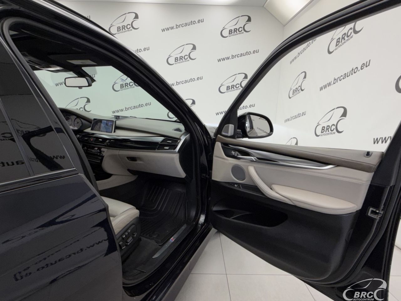 BMW X5 | 8
