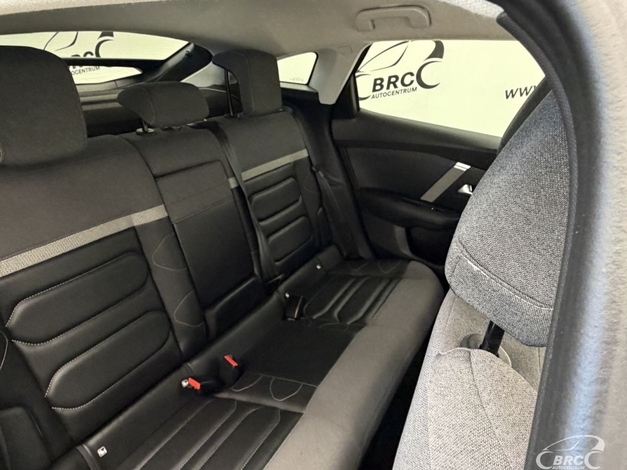 Citroen C4 | 10