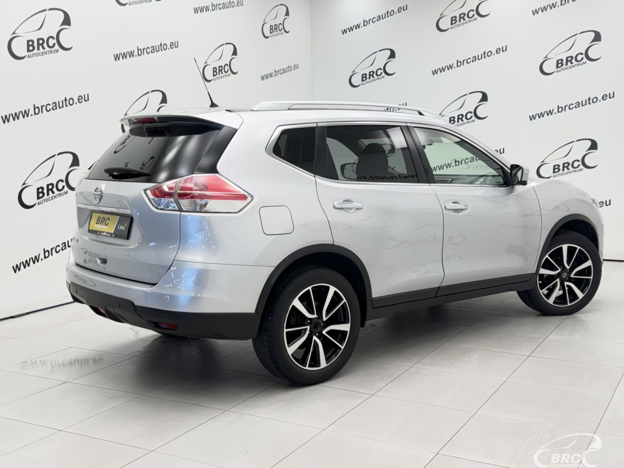 Nissan X-Trail | 1
