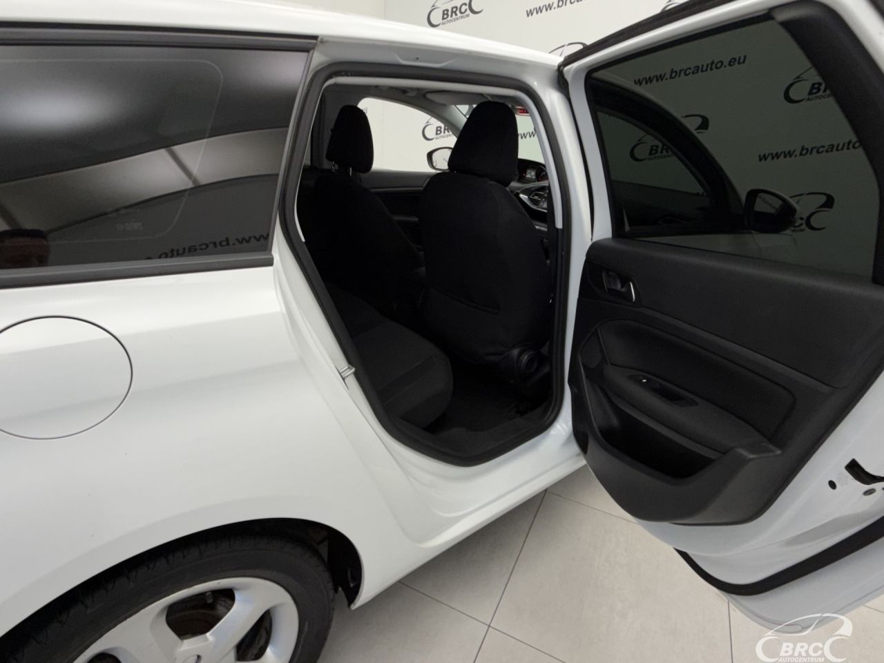 Peugeot 308 | 11