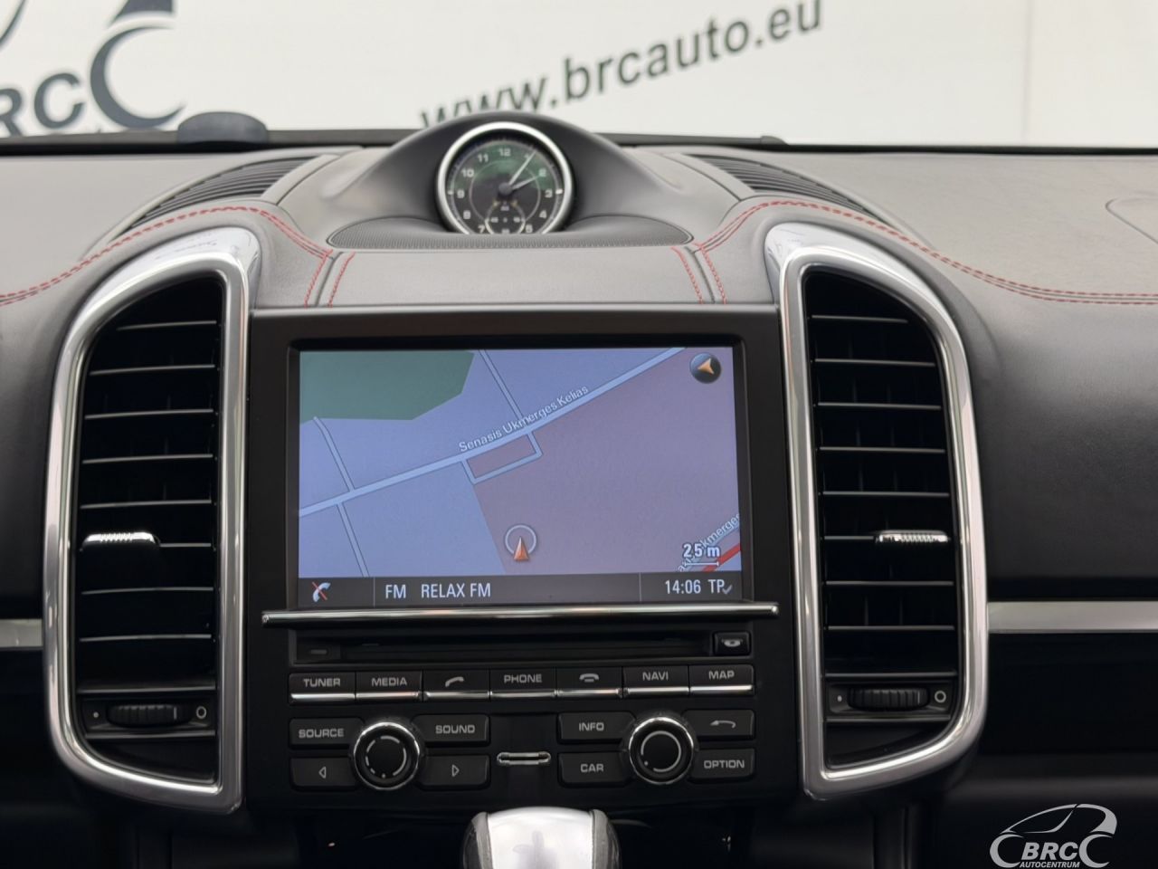 Porsche Cayenne | 15