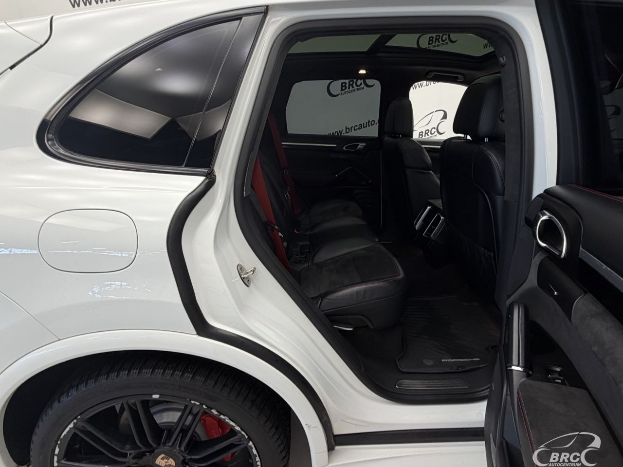 Porsche Cayenne | 9