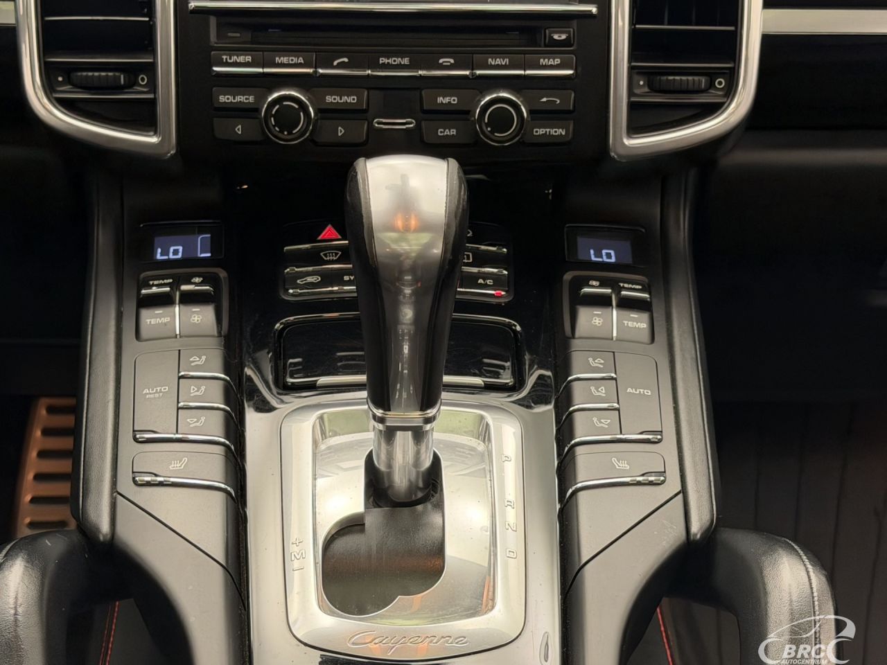 Porsche Cayenne | 16