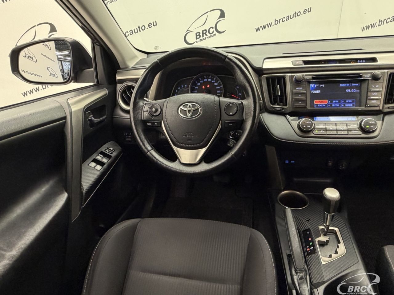 Toyota RAV4 | 12