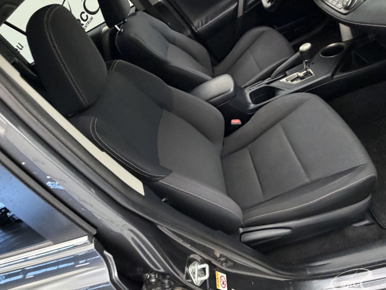 Toyota RAV4 | 4