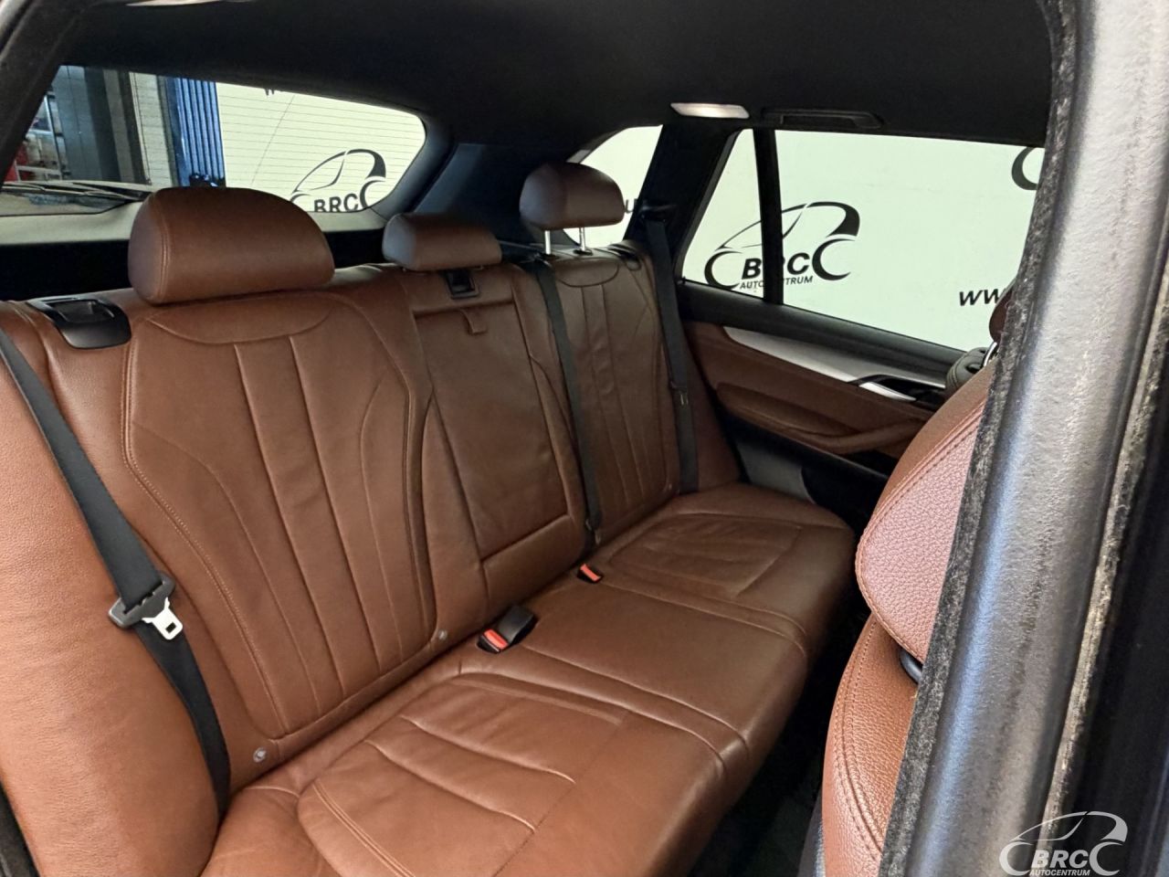 BMW X5 | 10