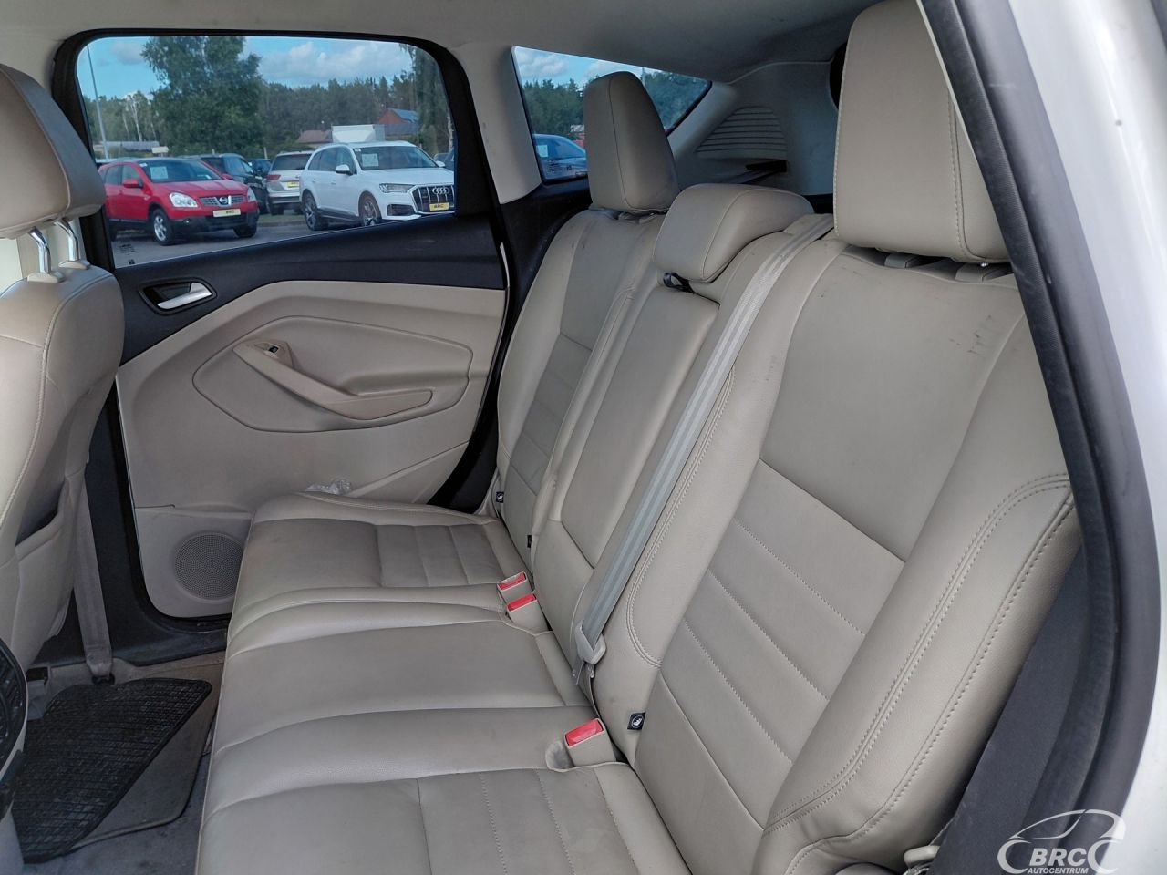 Ford C-MAX | 11