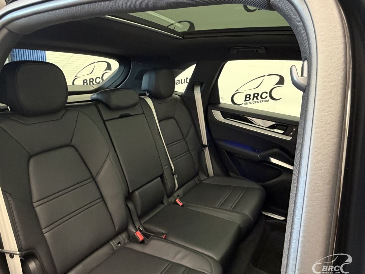 Porsche Cayenne | 11