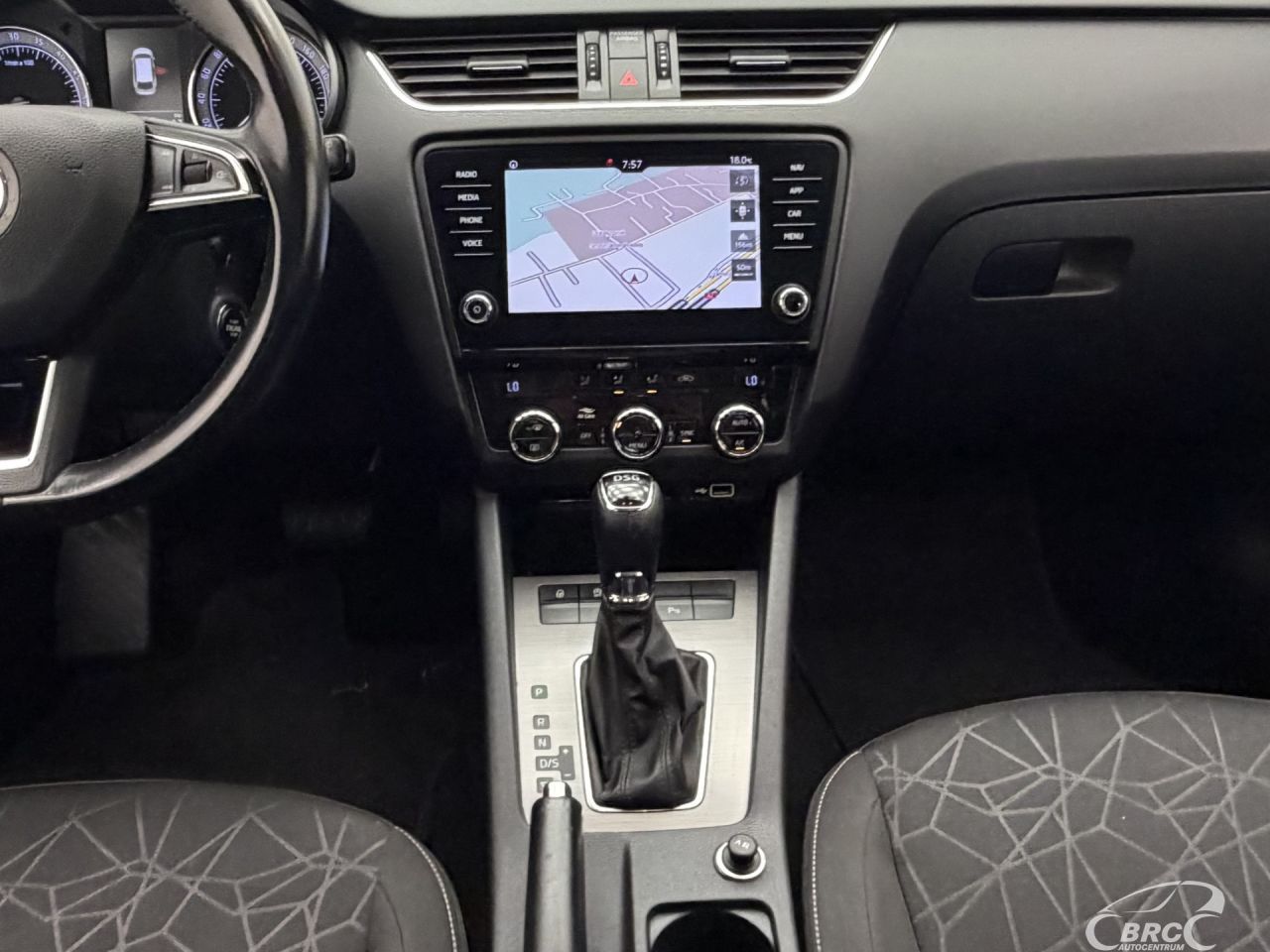 Skoda Octavia | 13