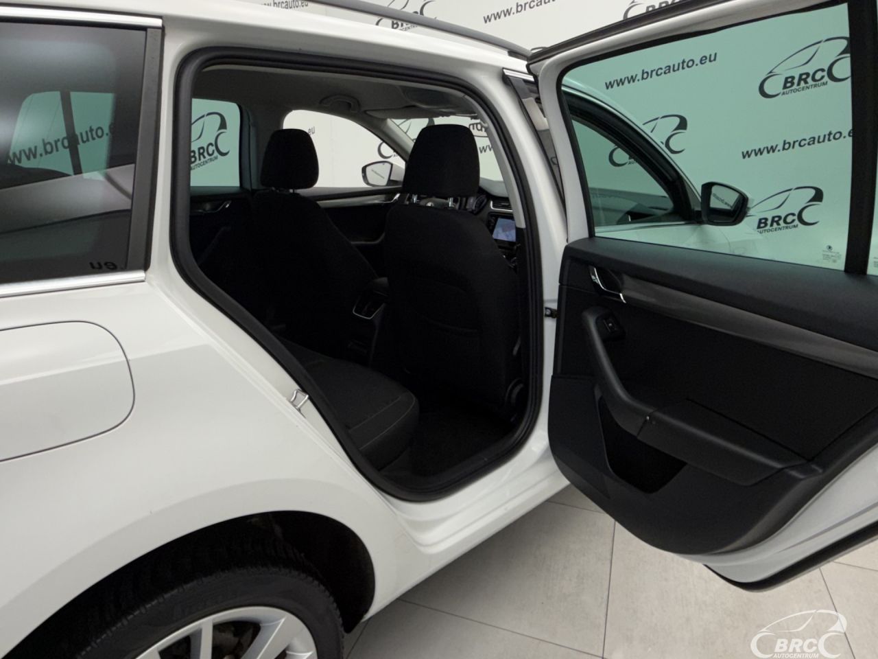 Skoda Octavia | 11