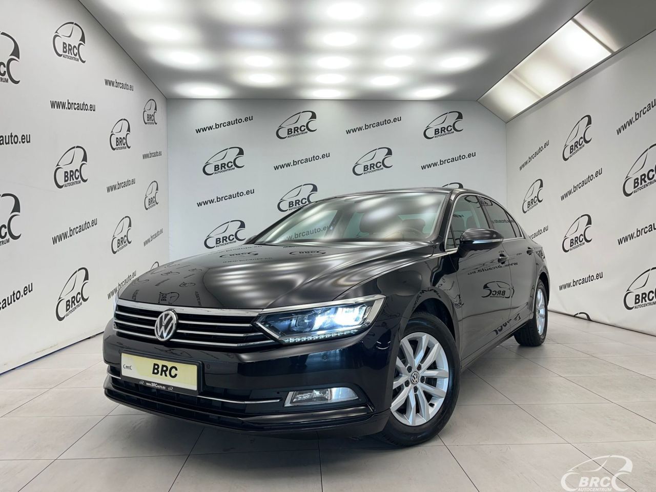 Volkswagen Passat | 0