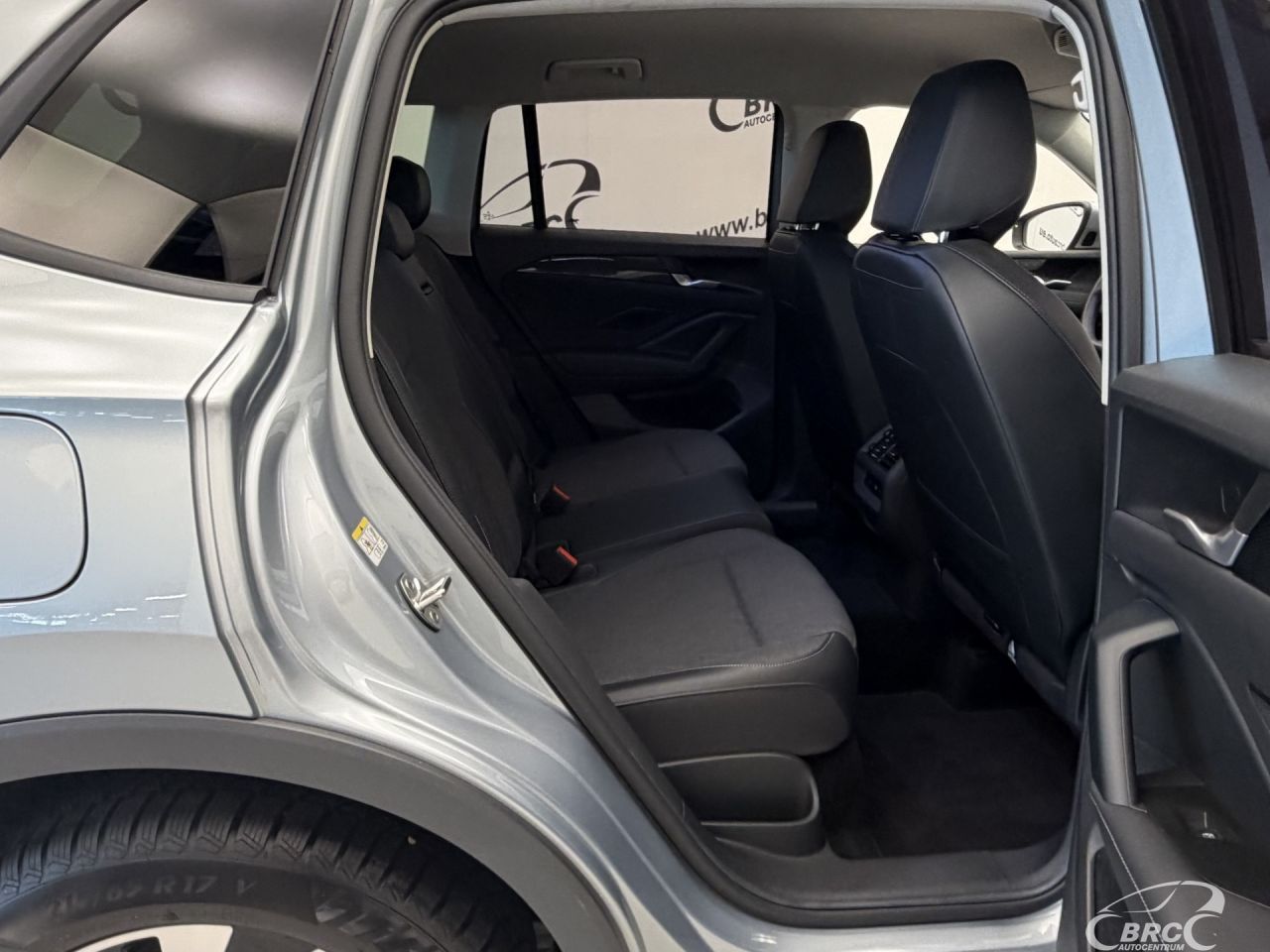 Volkswagen Tiguan | 9