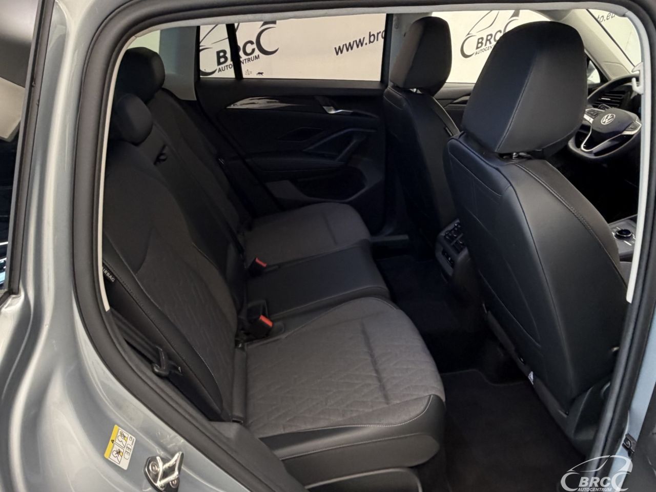 Volkswagen Tiguan | 10