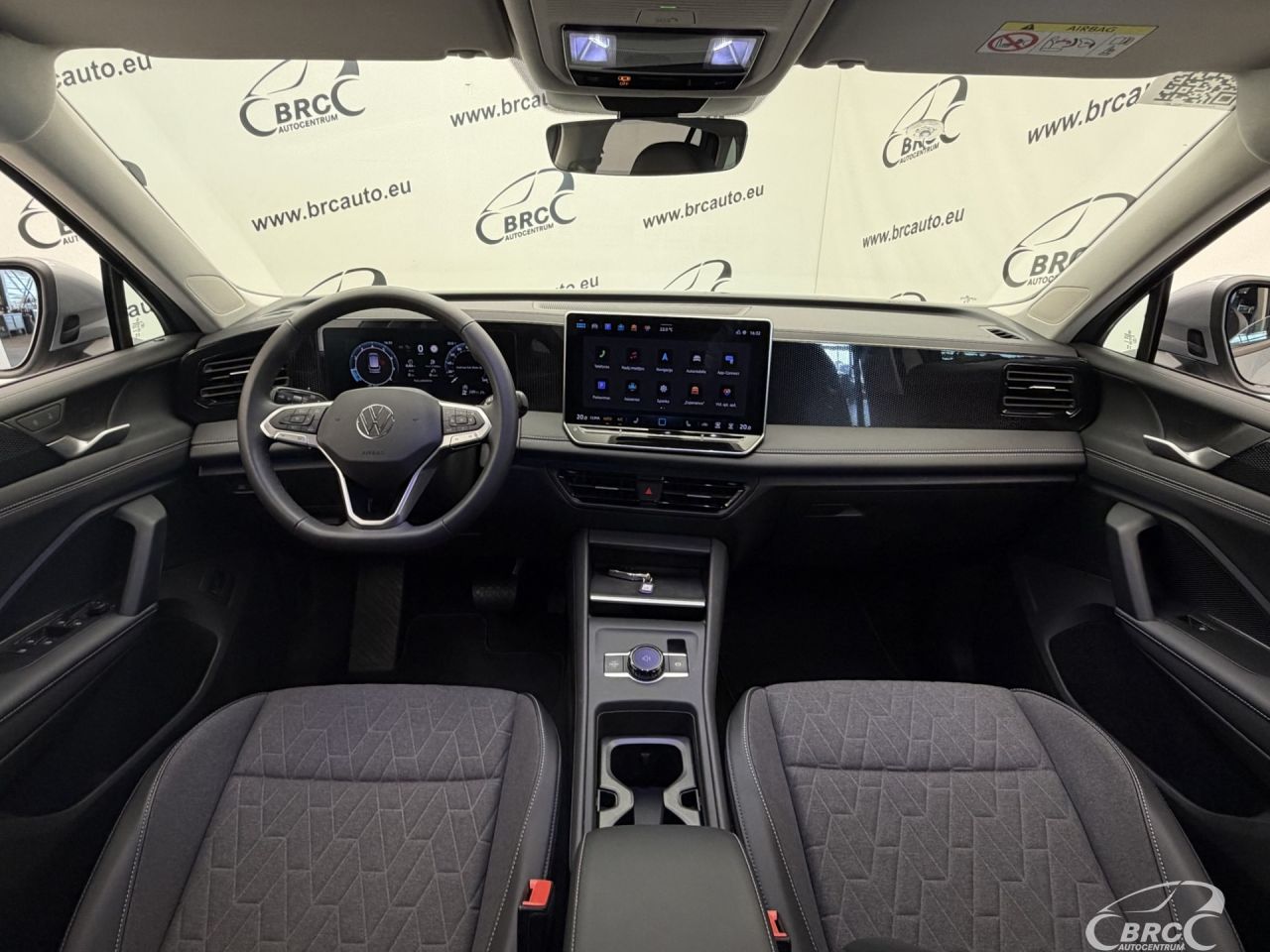Volkswagen Tiguan | 2