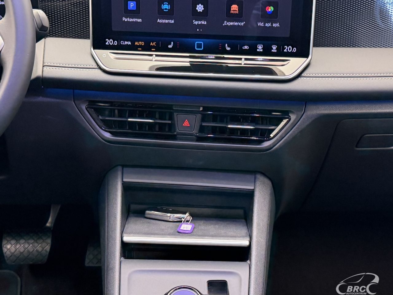 Volkswagen Tiguan | 17