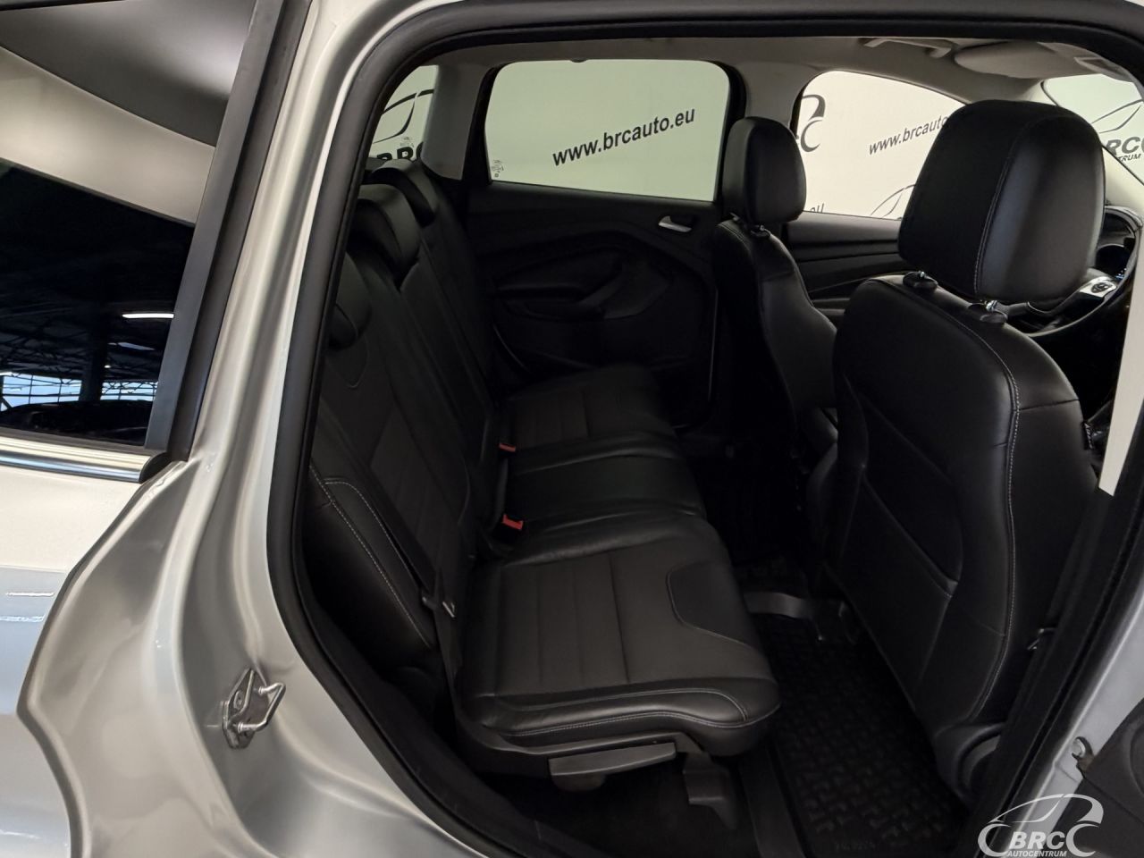 Ford Kuga | 9