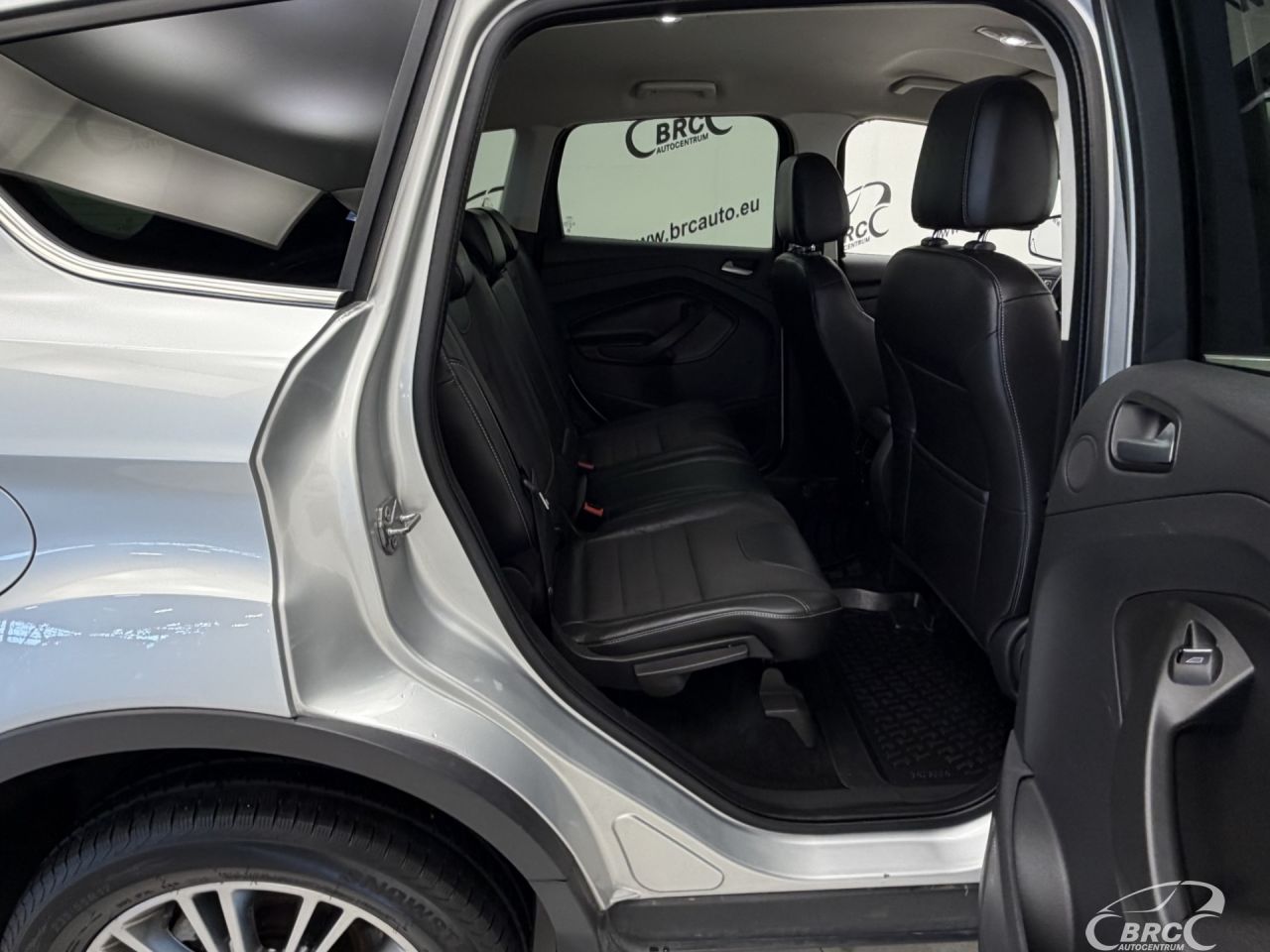 Ford Kuga | 8