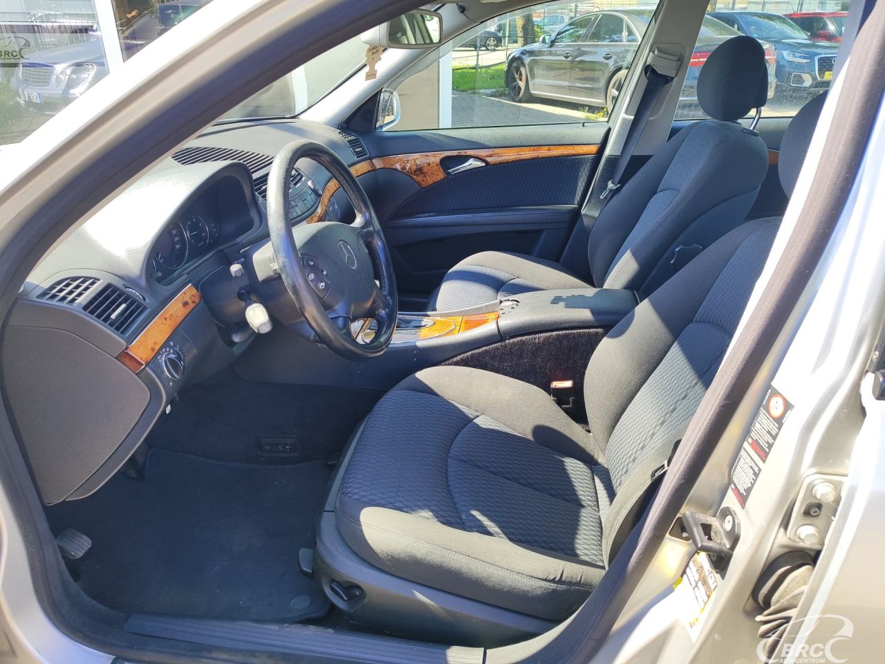 Mercedes-Benz E270 | 17