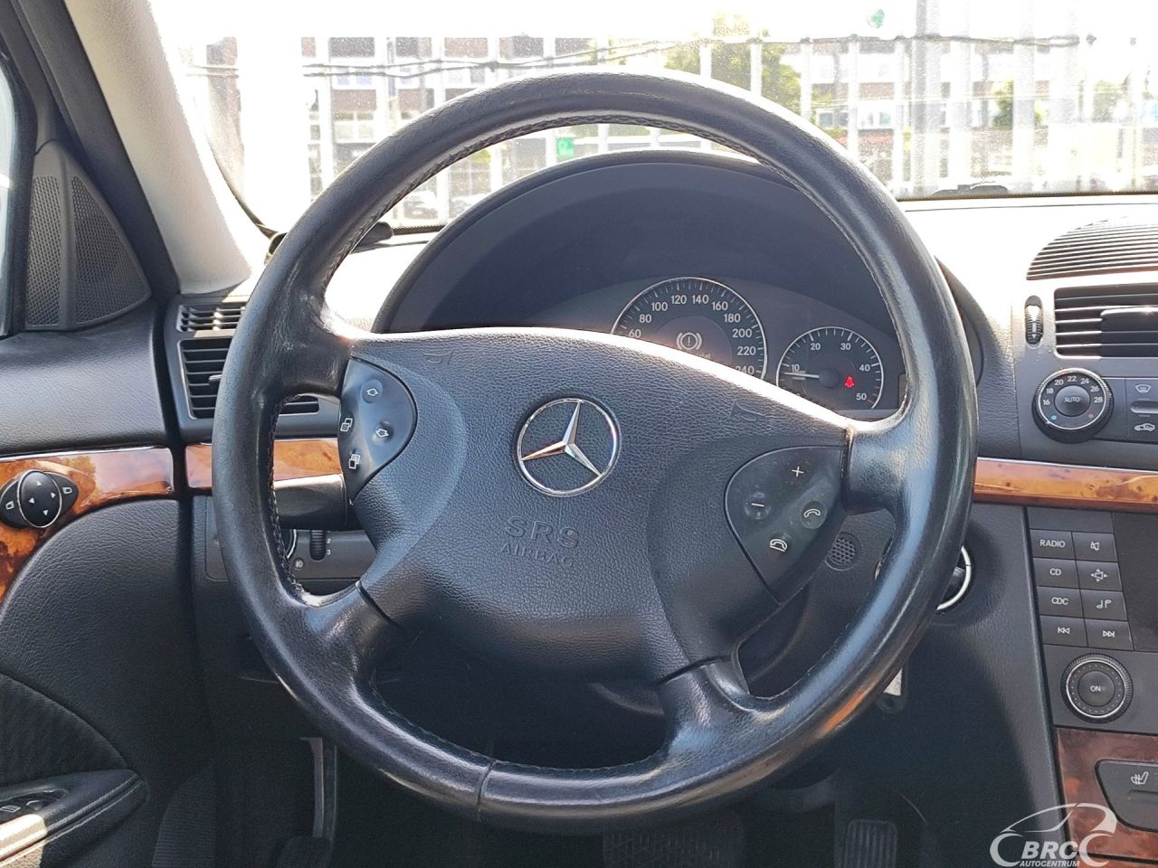 Mercedes-Benz E270 | 15