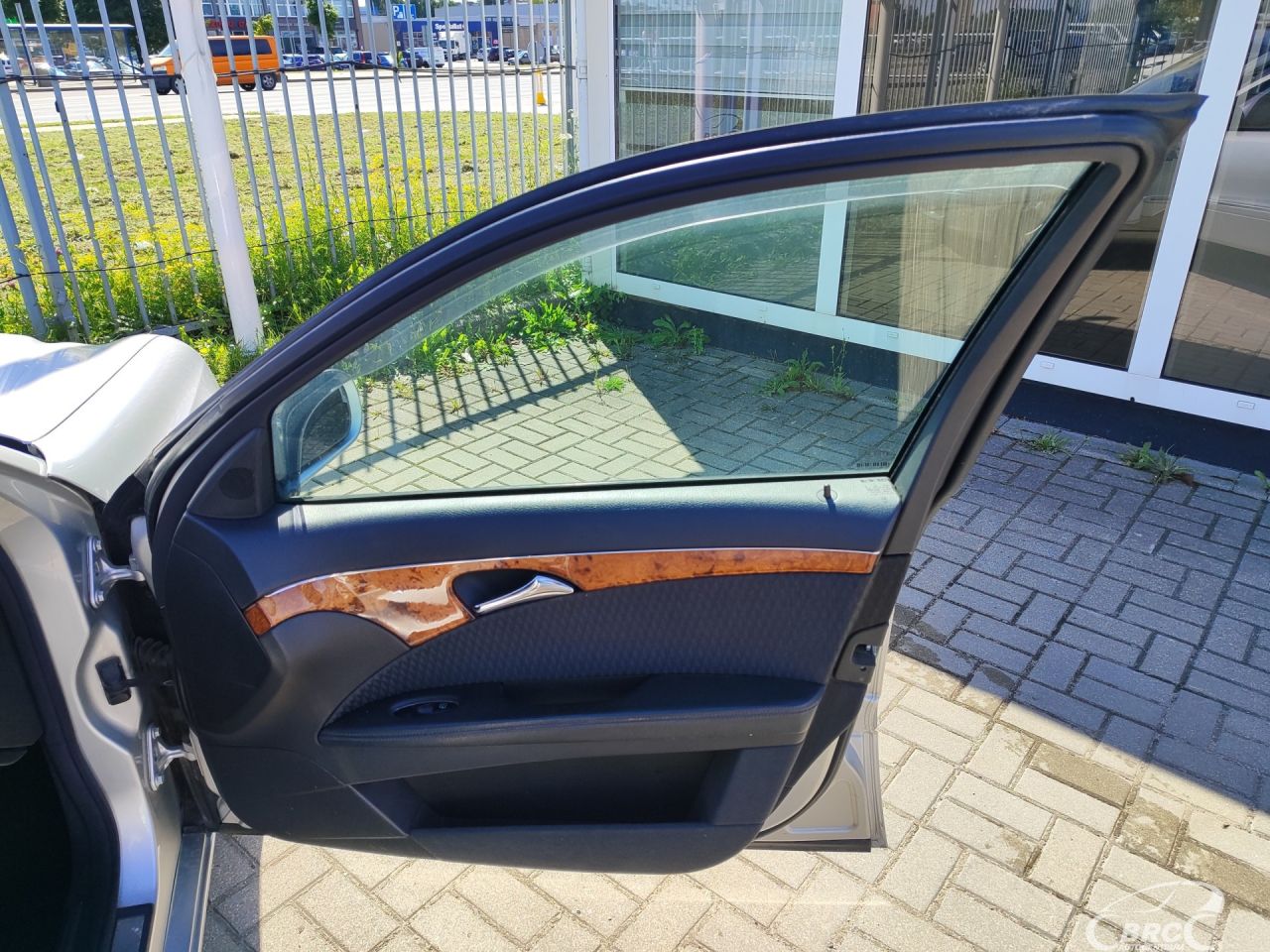 Mercedes-Benz E270 | 5