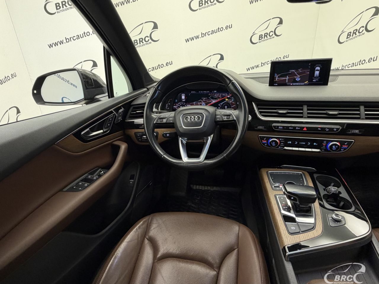 Audi Q7 | 16