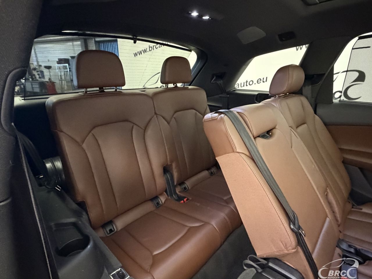Audi Q7 | 13