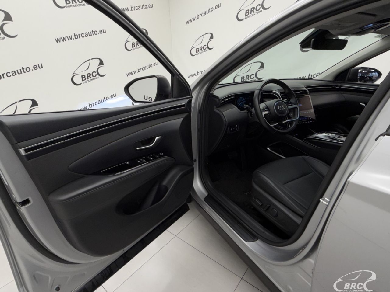 Hyundai Tucson | 18