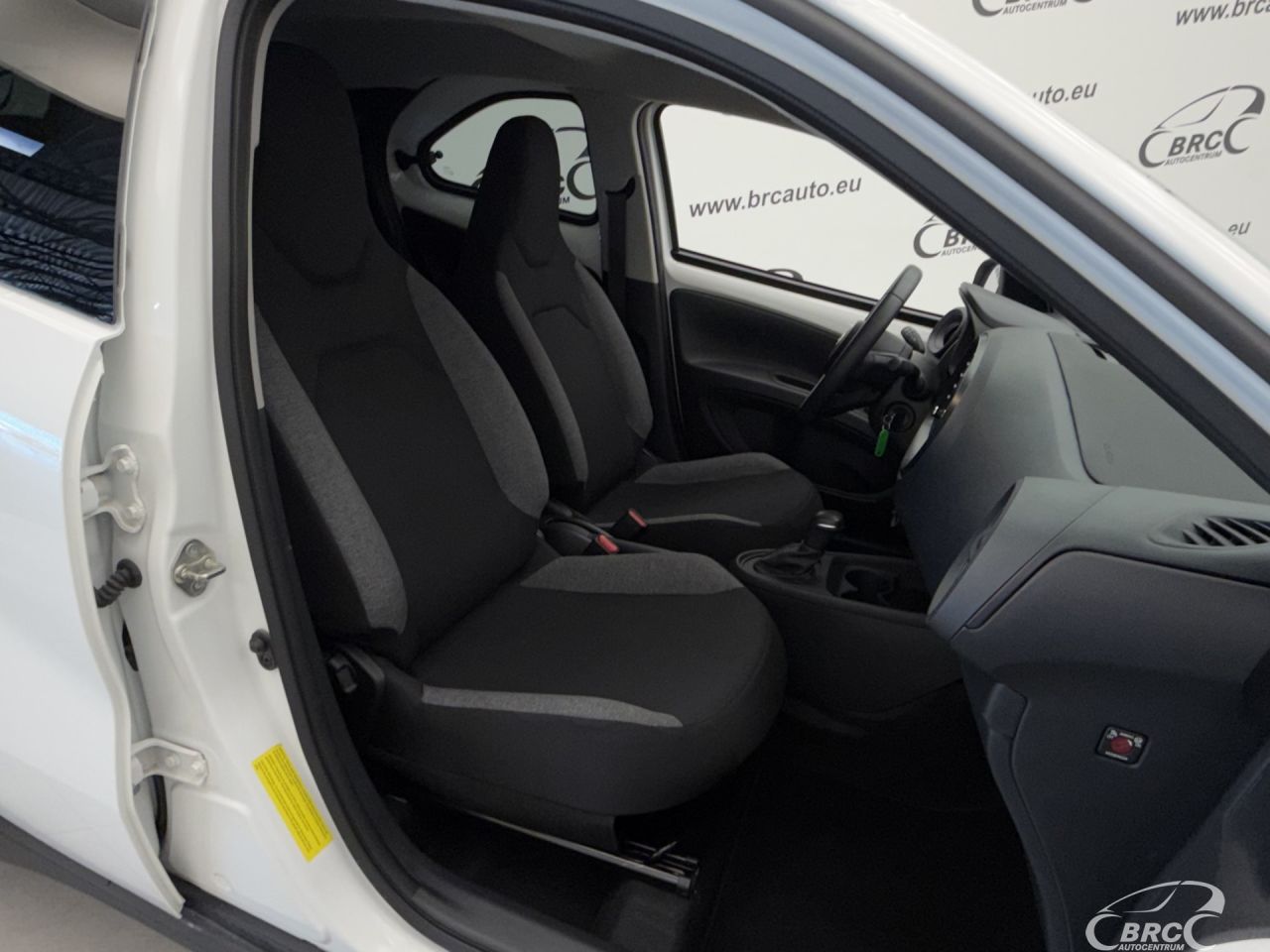 Toyota Aygo | 6