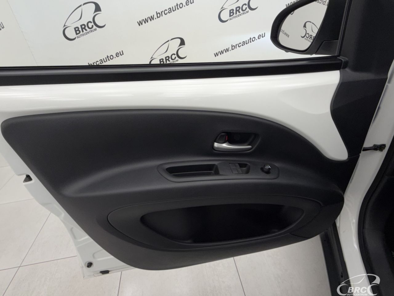 Toyota Aygo | 17