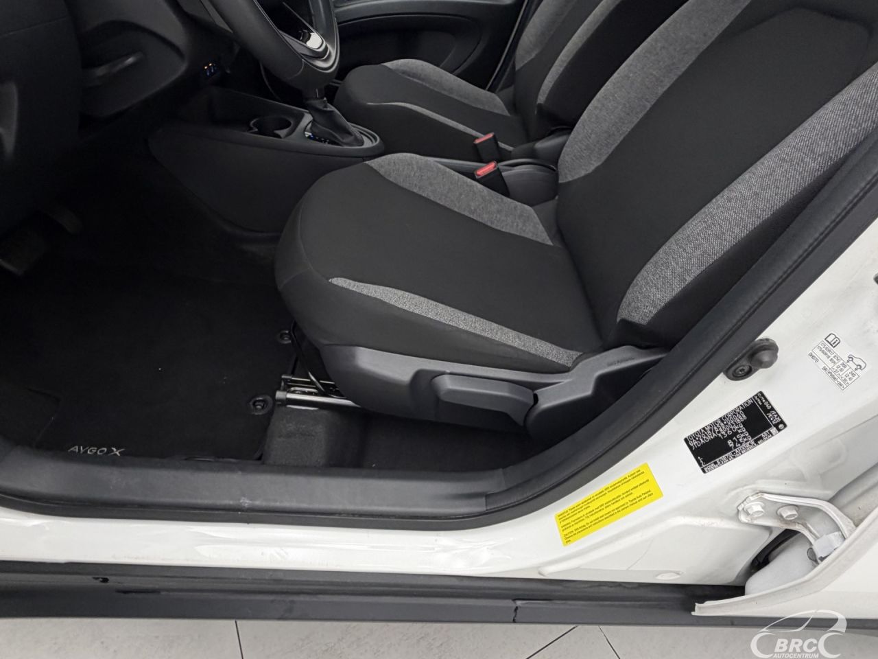 Toyota Aygo | 19
