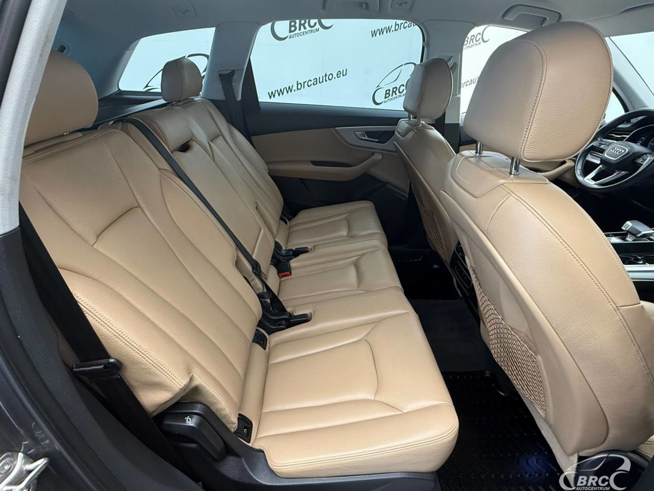 Audi Q7 | 5
