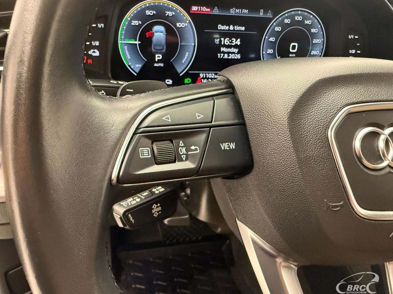 Audi Q7 | 9