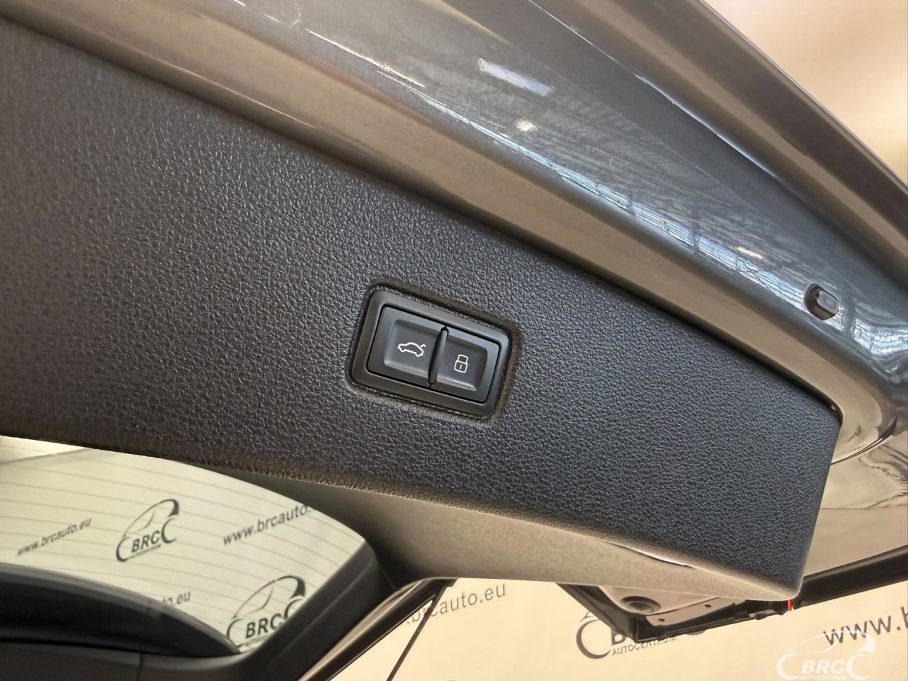 Audi Q7 | 17