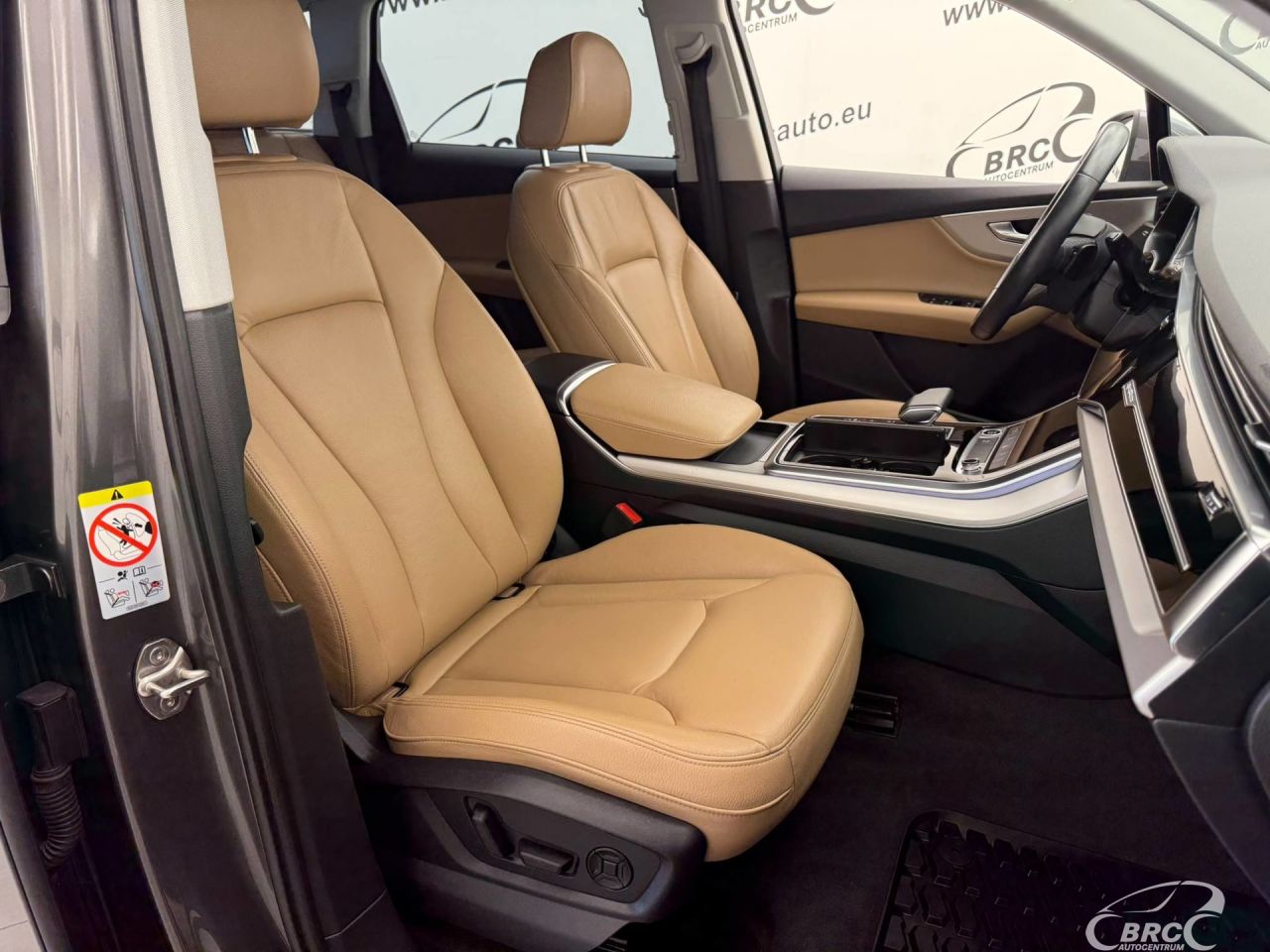 Audi Q7 | 4