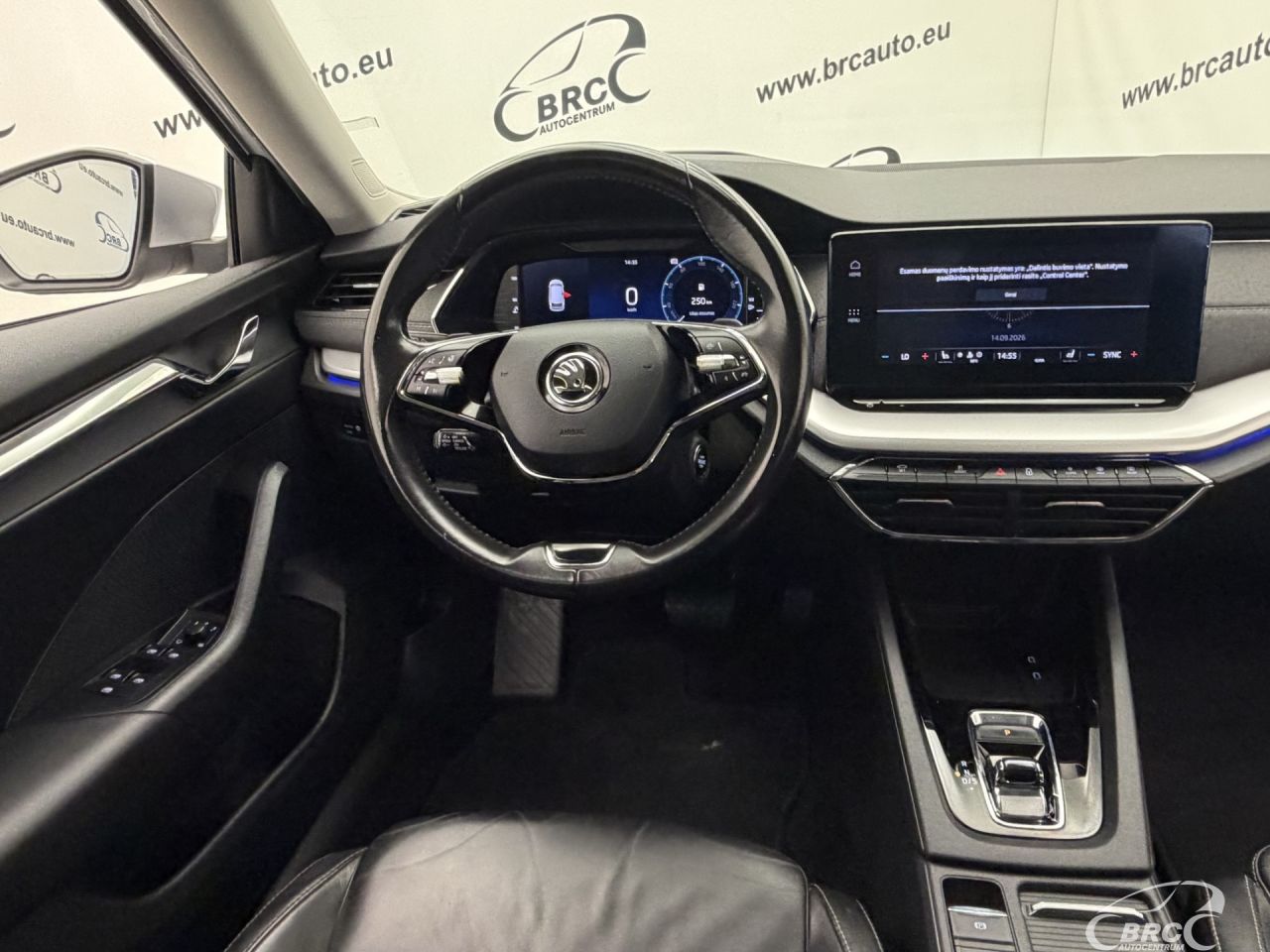 Skoda Octavia | 12