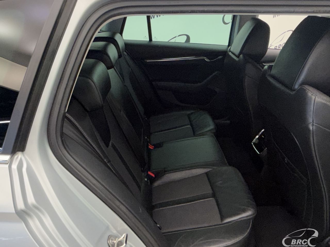 Skoda Octavia | 9