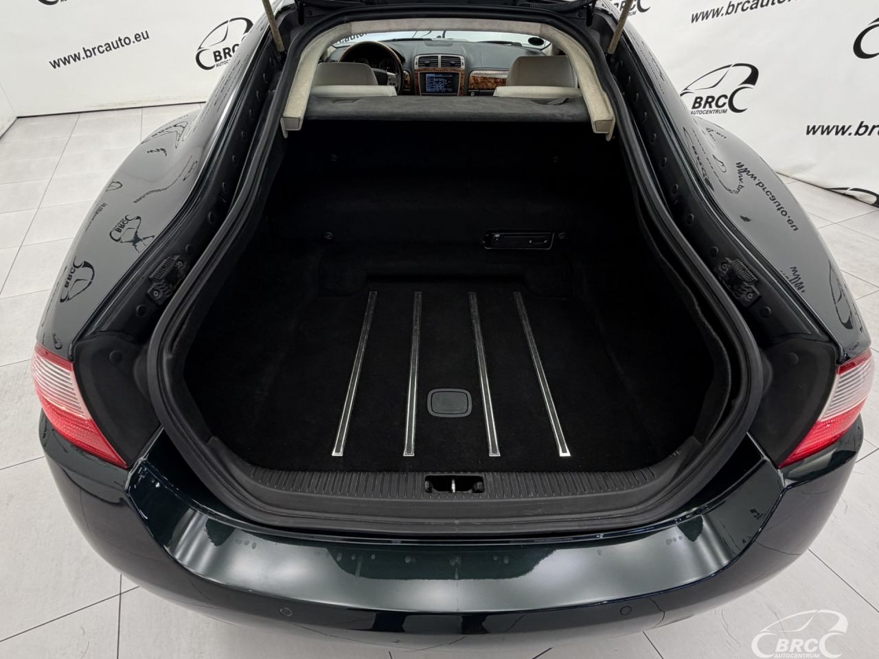 Jaguar XK | 13