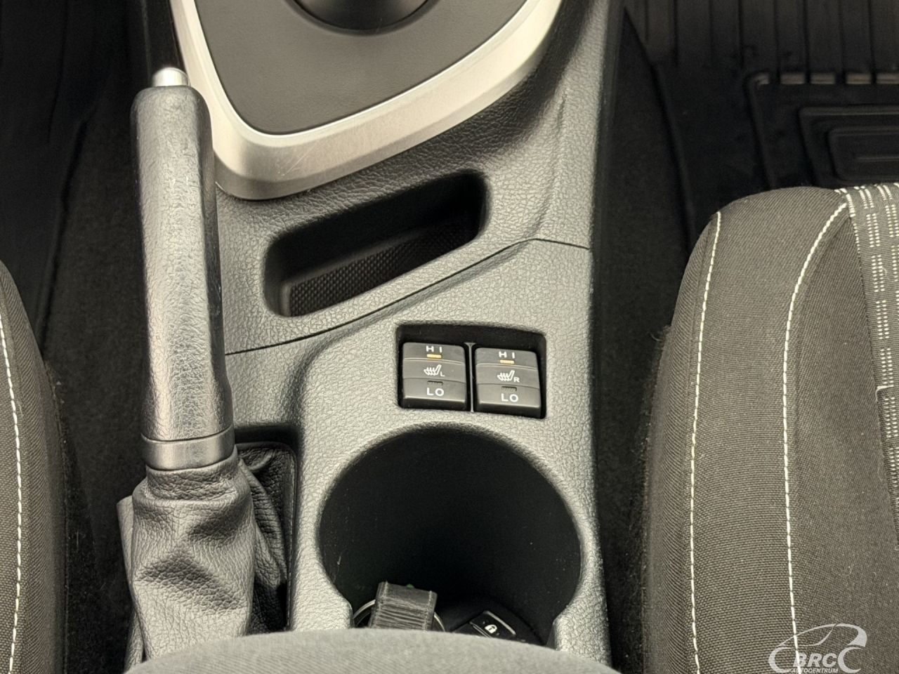 Toyota Auris | 16