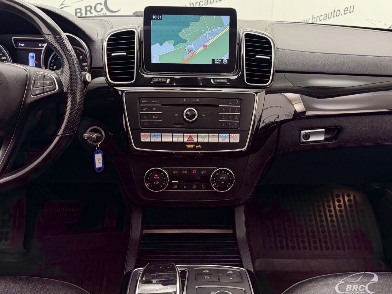Mercedes-Benz GLE350 | 15