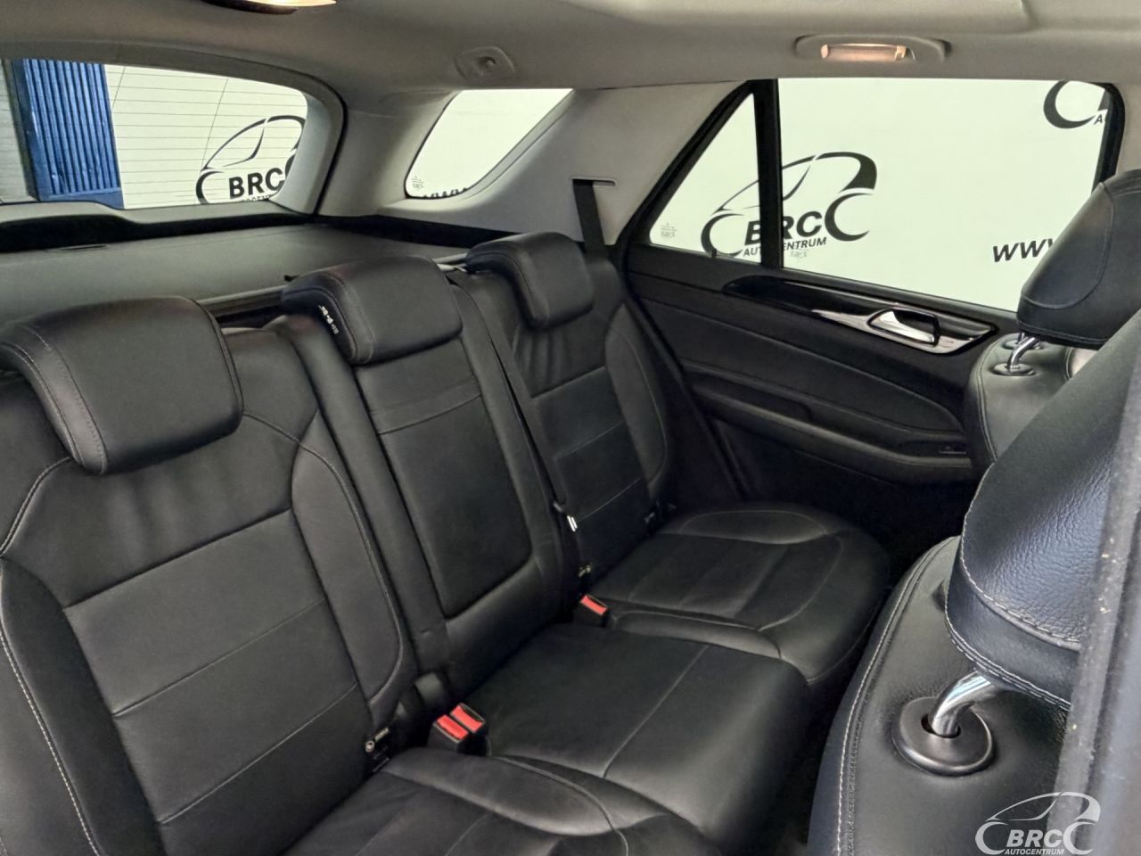 Mercedes-Benz GLE350 | 11