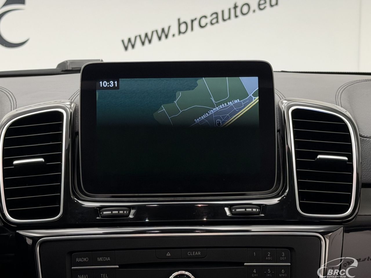 Mercedes-Benz GLE350 | 16