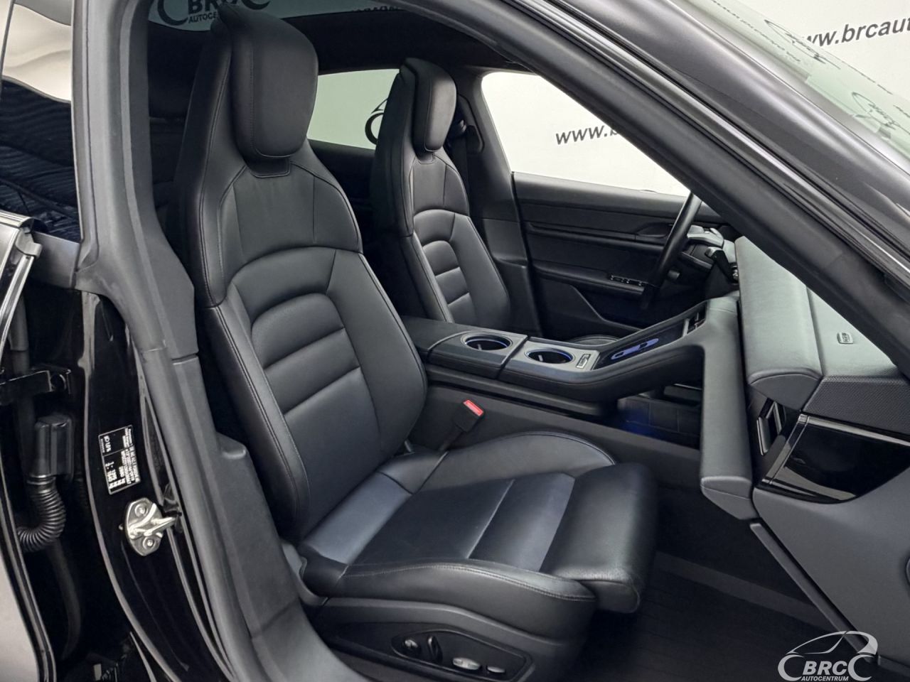 Porsche Taycan | 6